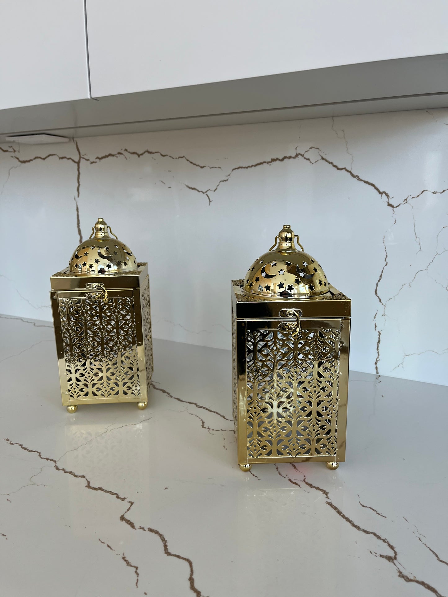Ramadan Lantern with Lights and Singing- Gold