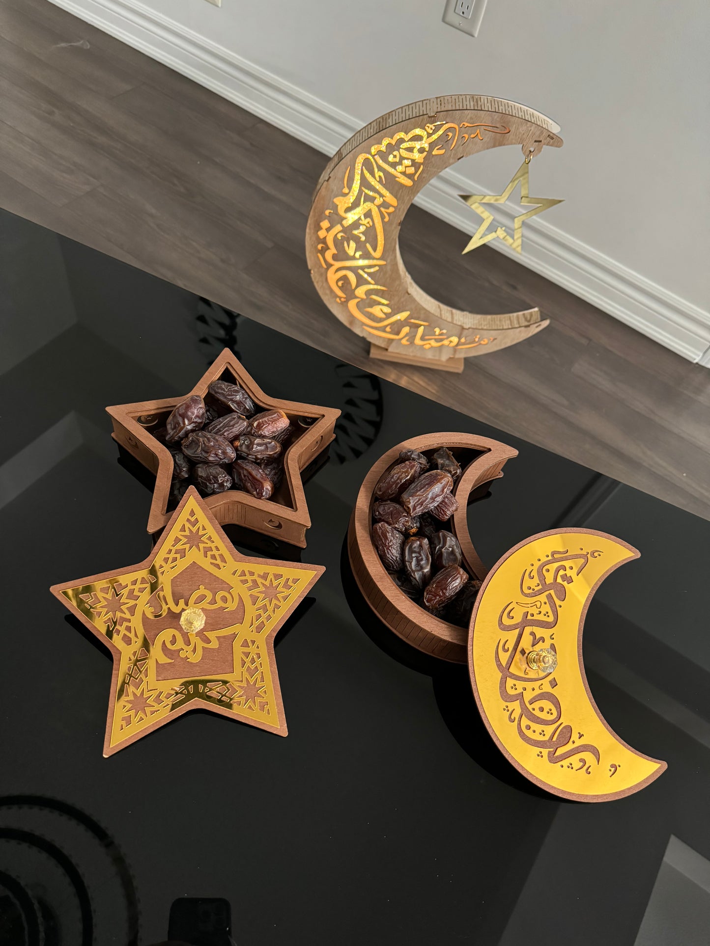 Ramadan Tray with Lid - Moon Design