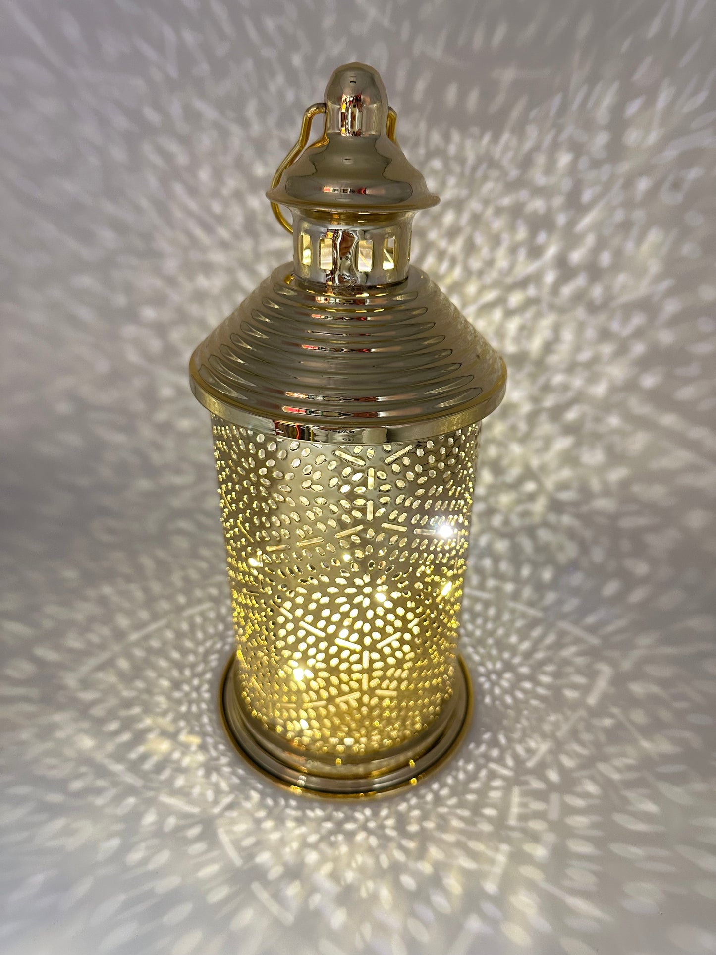 Ramadan Lantern with Lights and Singing- Gold