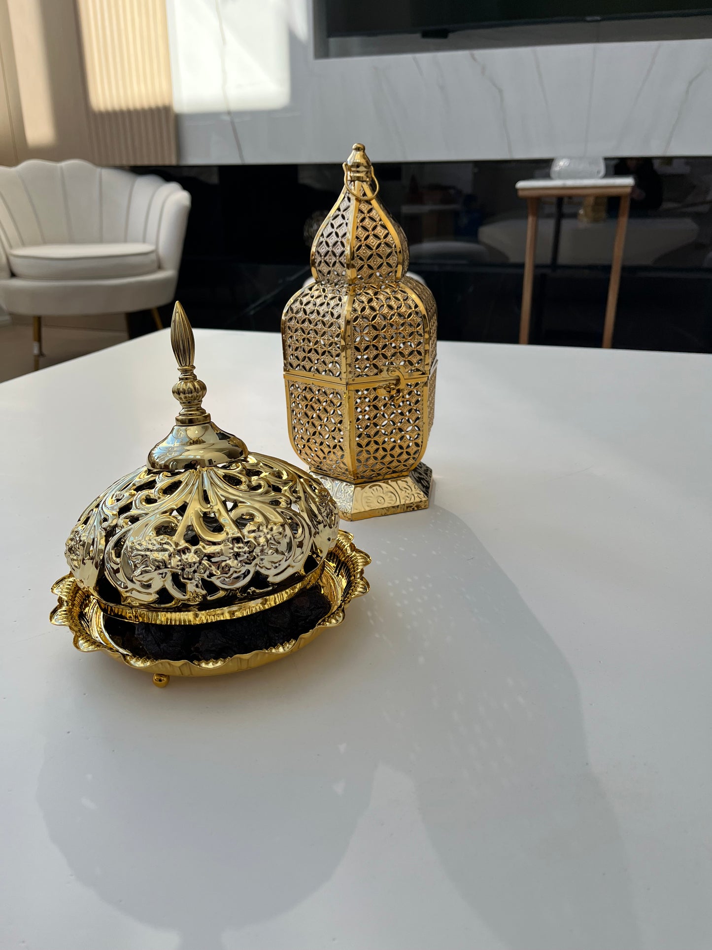 Ramadan Lantern with Lights and Singing- Gold
