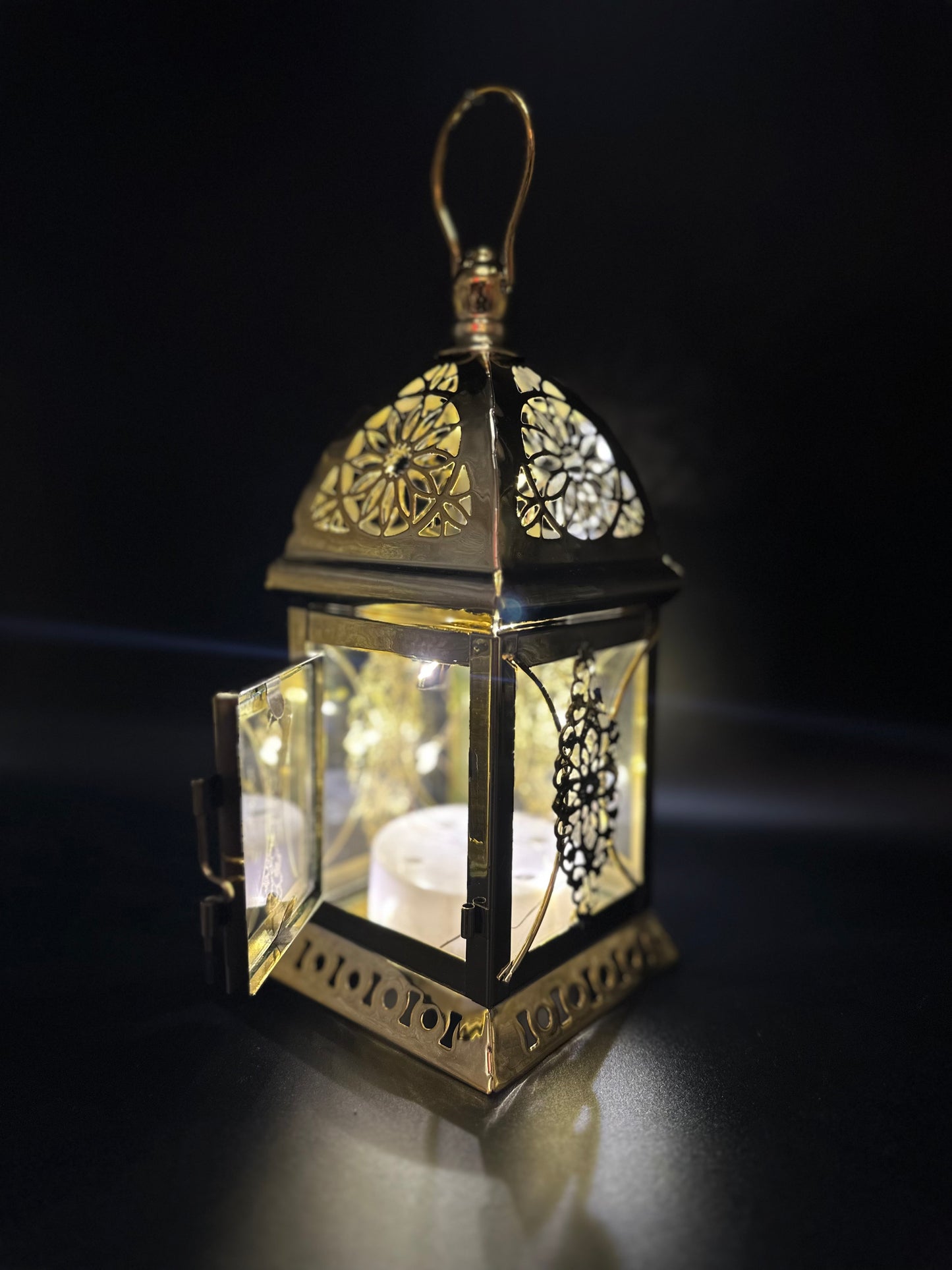 Ramadan Lantern with Lights - Gold