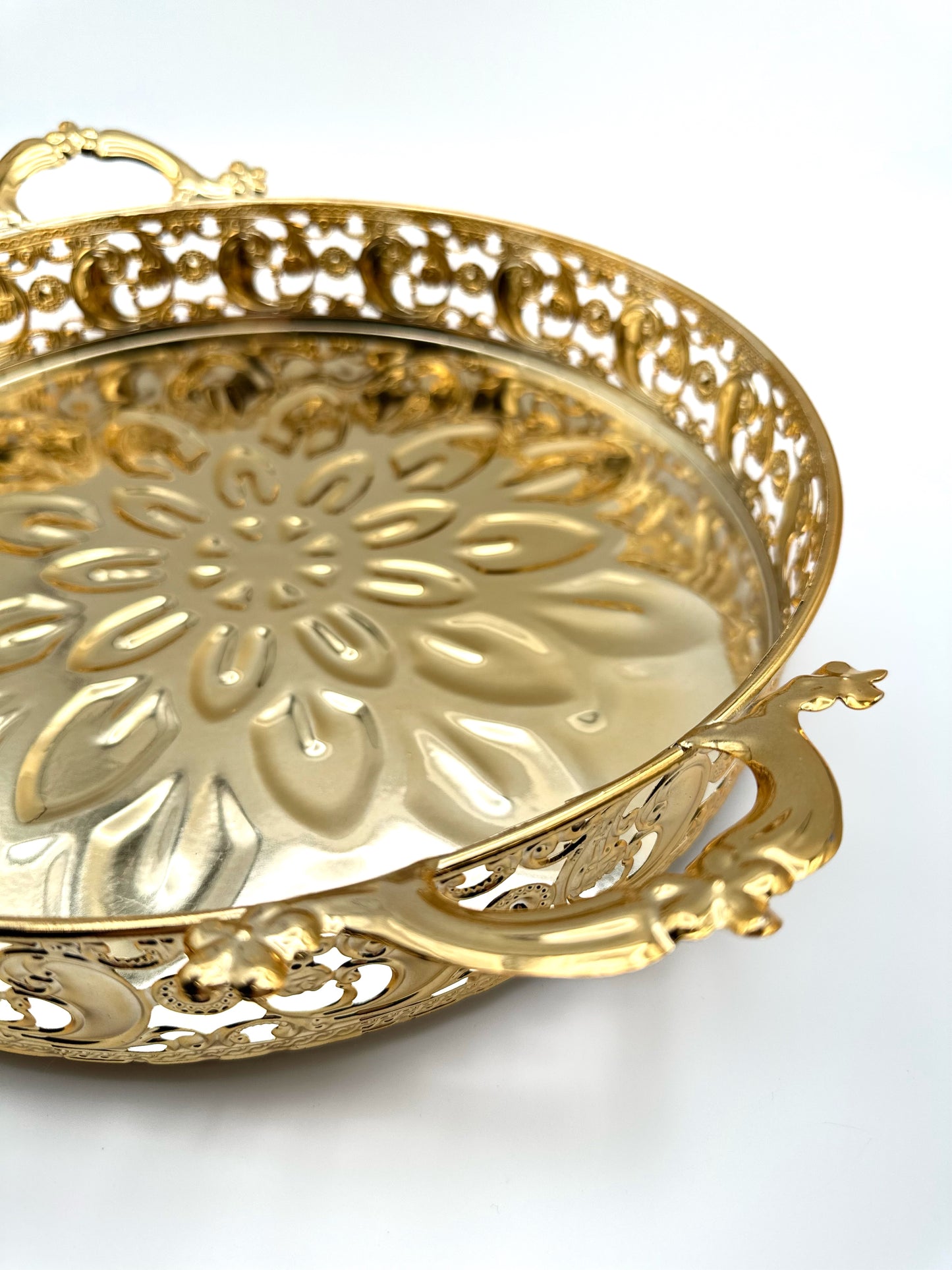 Set of Elegant Golden Ramadan Trays - 2 Pieces