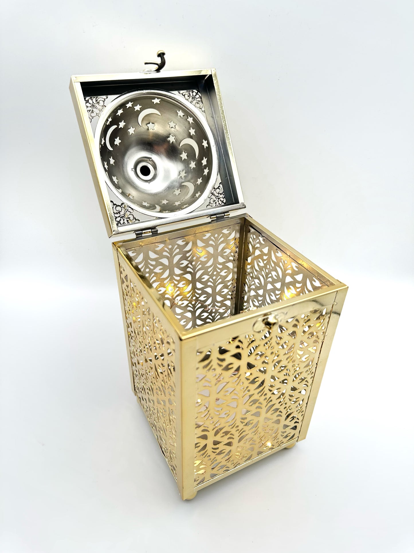 Ramadan Lantern with Lights and Singing- Gold