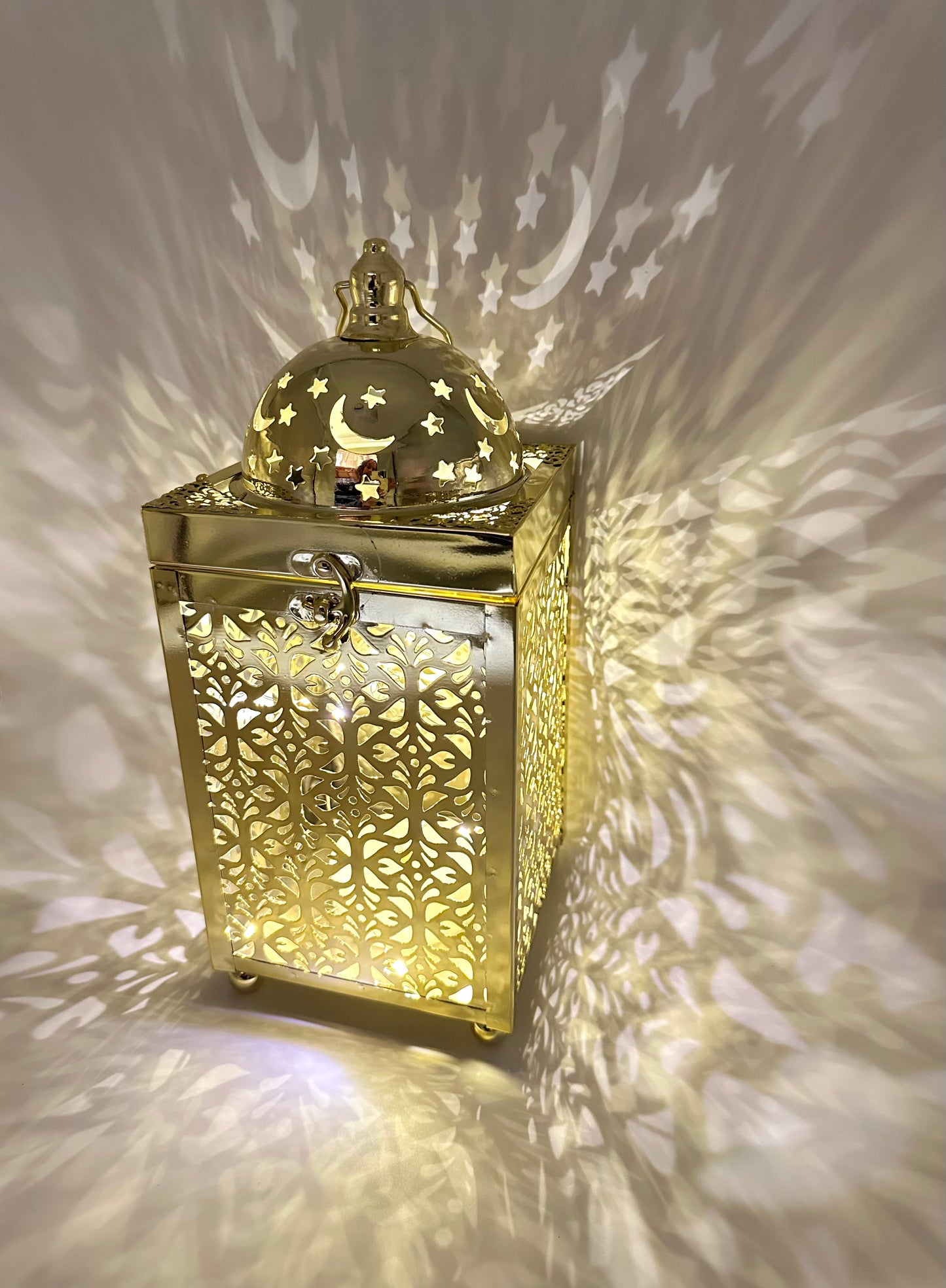 Ramadan Lantern with Lights and Singing- Gold