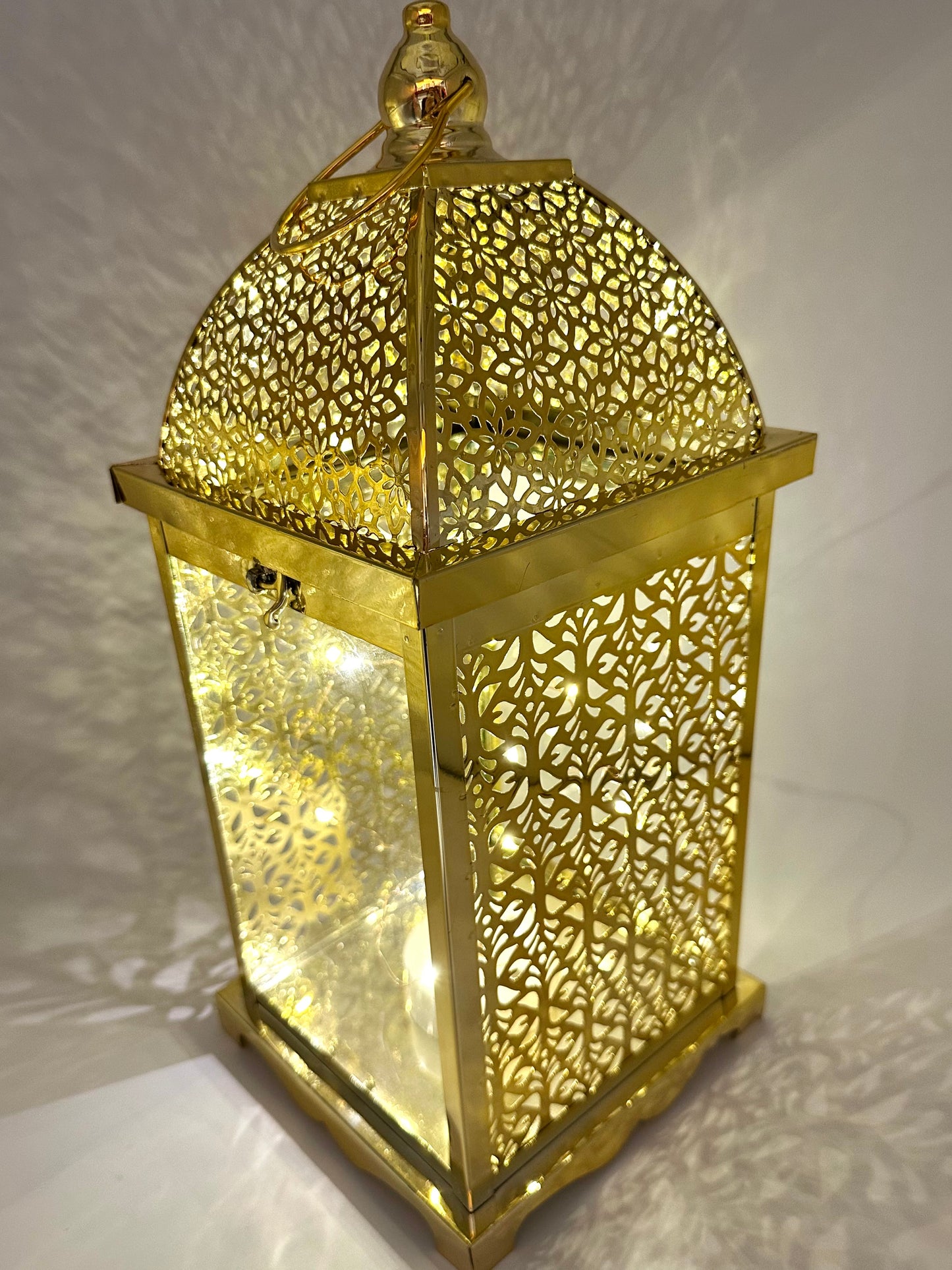 Large Ramadan Lantern with Lights and Singing- Gold