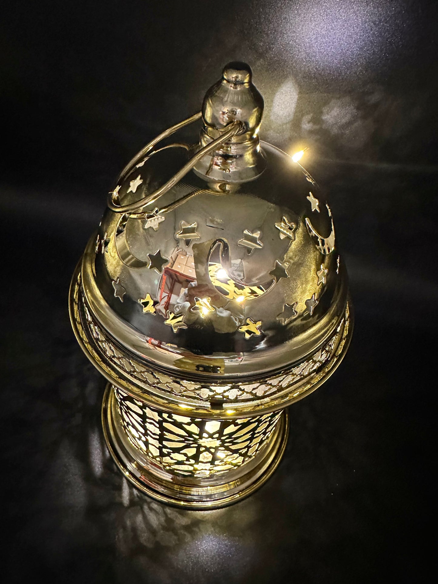 Ramadan Lantern with Lights and Singing- Gold