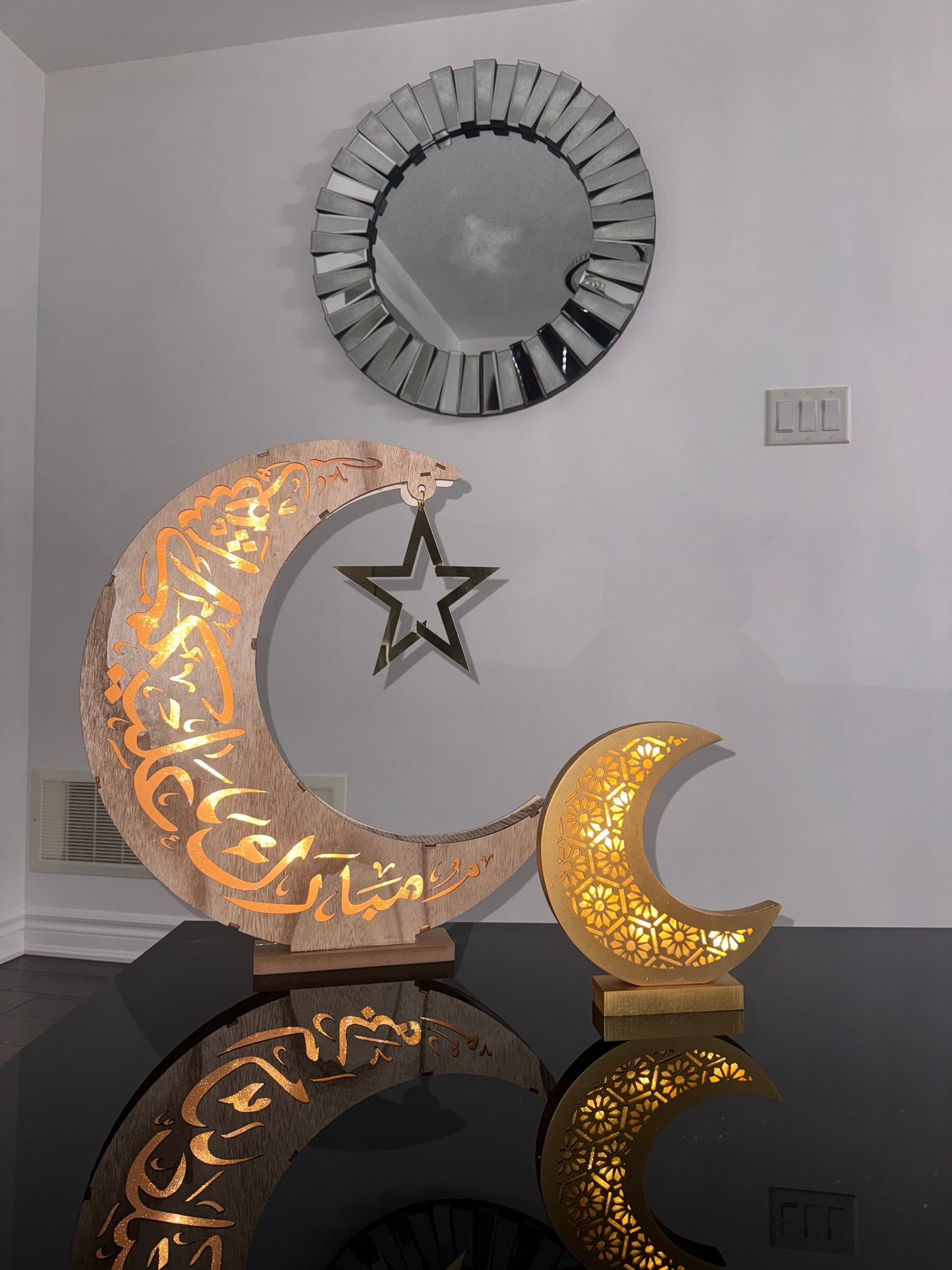 Wooden Moon Crescent Lamp