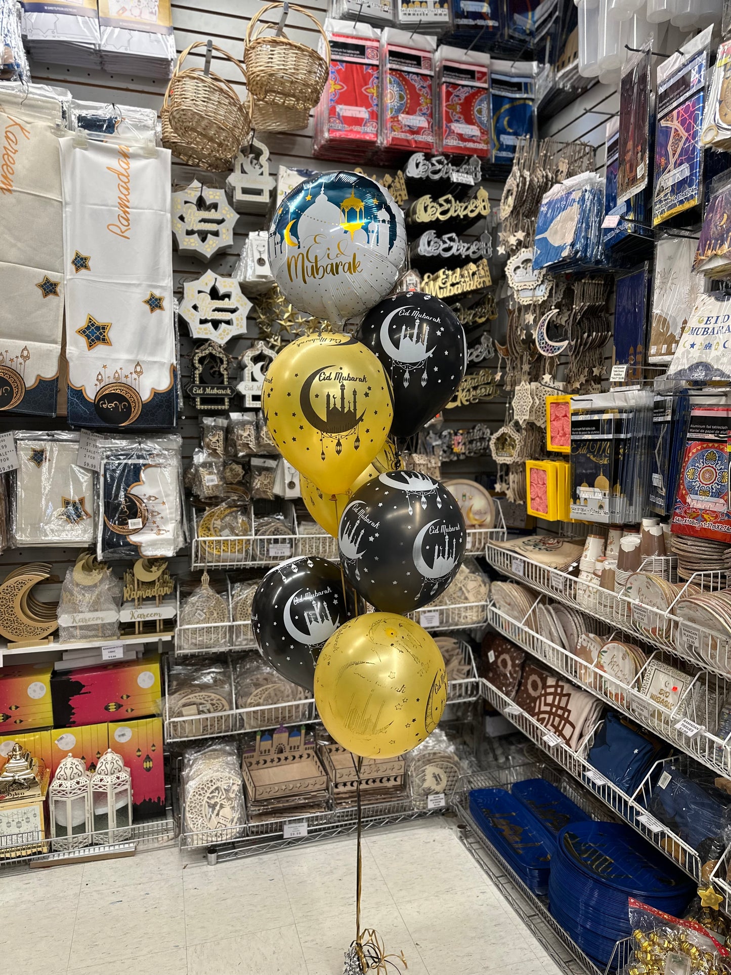 Eid Balloon Bouquet ( Pick Up in the store only )
